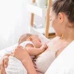 Lactancia y depilación: ¿Es seguro para las madres recientes?