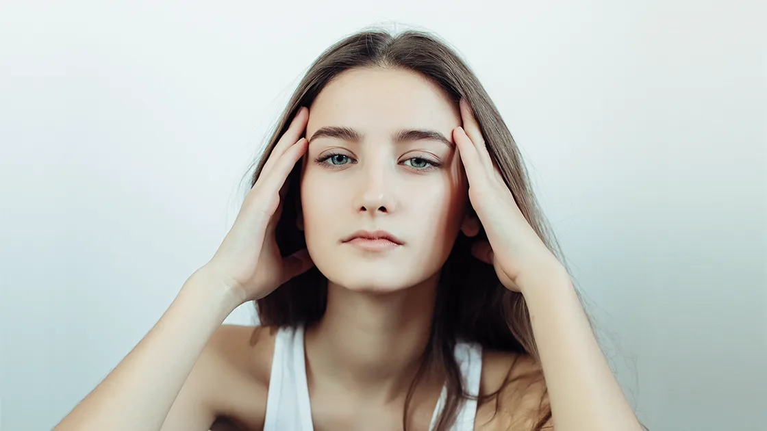How Radiofrequency Tightens and Softens Frown Lines Naturally