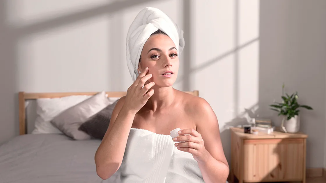 Can You Combine Laser and Chemical Peels? Benefits, Risks, and Expert Advice