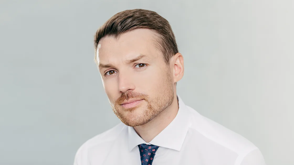 Laser Hair Removal After Hair Transplant: Building a Complete Male Grooming Routine With Advanced Aesthetic Technology