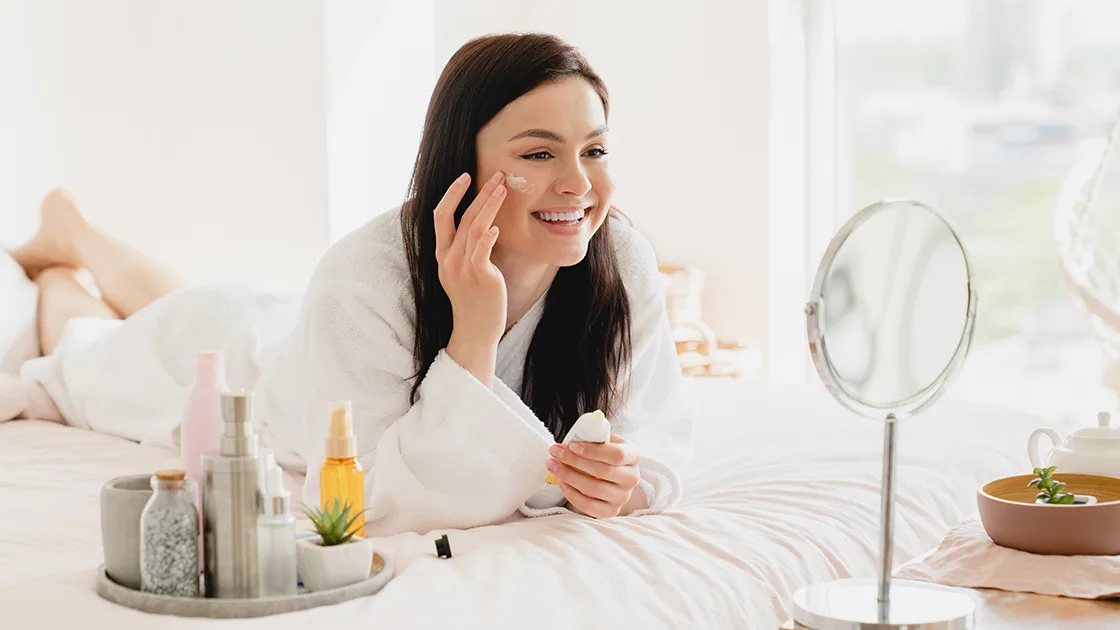 Travel Beauty Preparation: How Laser Technology Supports Smooth and Confident Skin Before Vacation